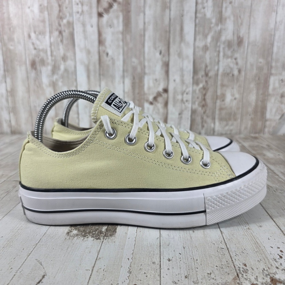Converse Chuck Taylor All Star Lift Pale Yellow Platform Sneakers Womens 8‎